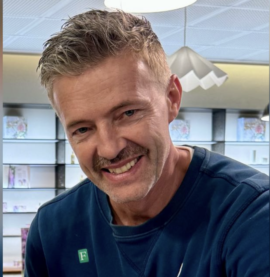 David Gueguen (skipper)